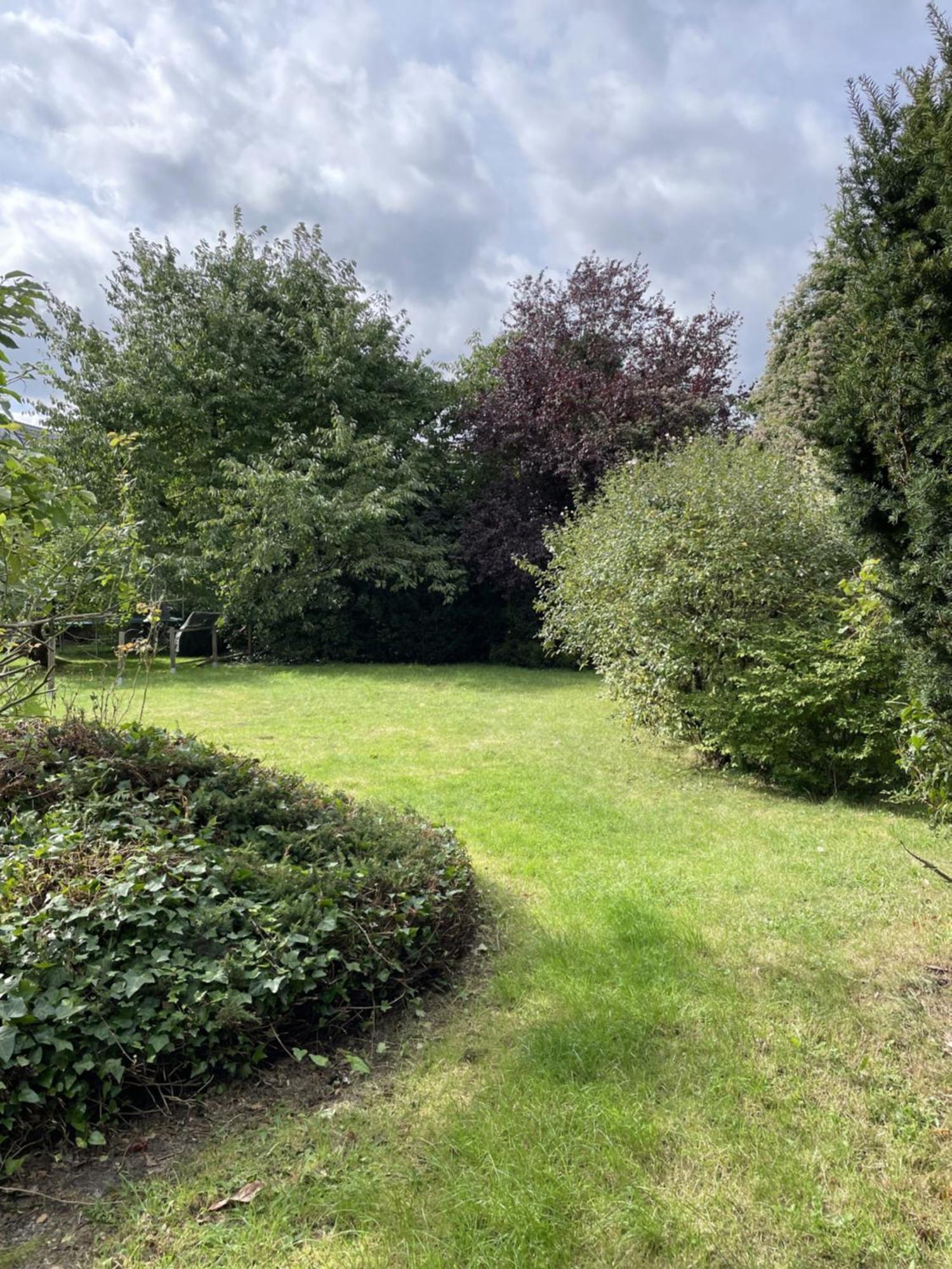 Entire house, quiet city location, garden, parking Bielefeld Extérieur photo