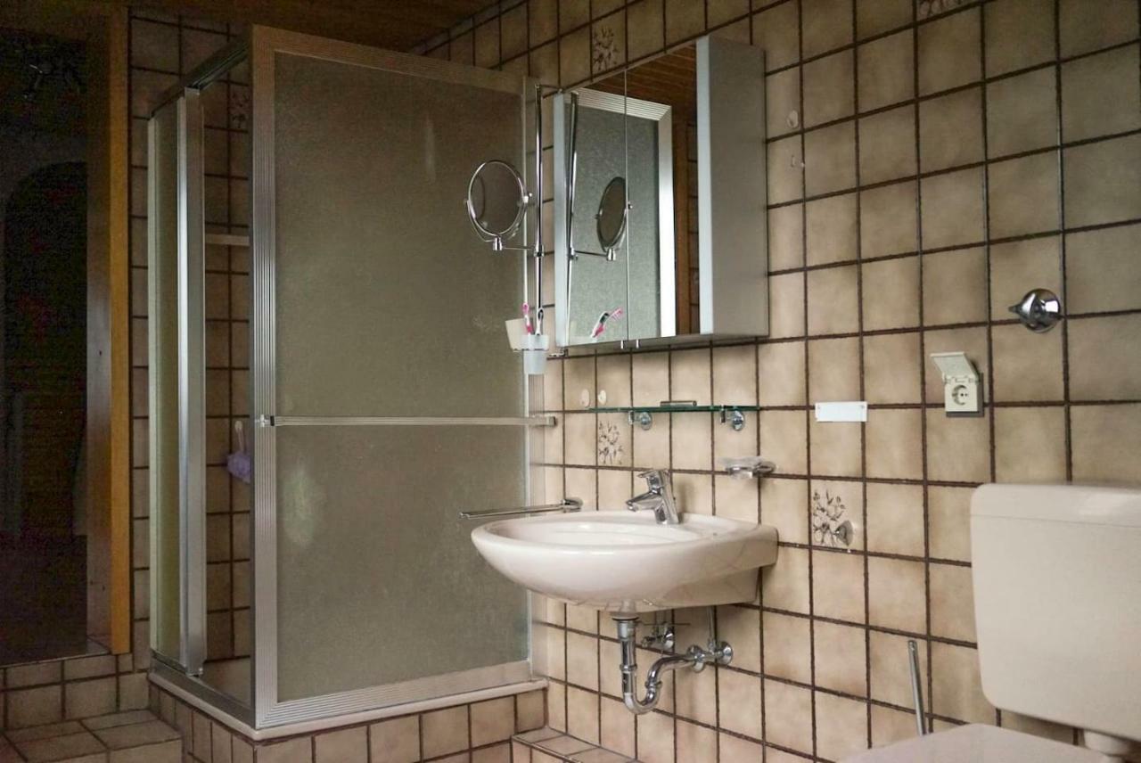 Entire house, quiet city location, garden, parking Bielefeld Extérieur photo